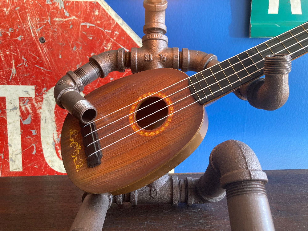 Guitar Player lamp
